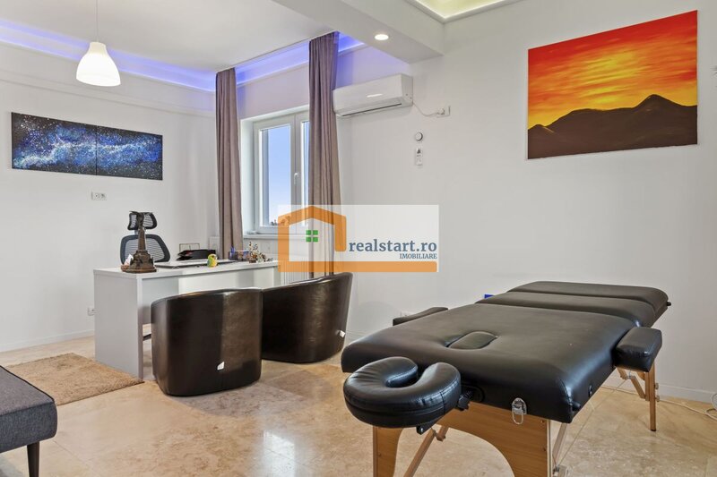 Piata Romana, vedere spectaculoasa, renovat total, inclusiv instalatii.